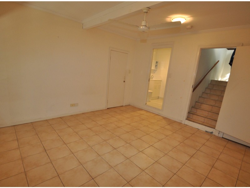 22 Benalla St, Manly QLD 4179