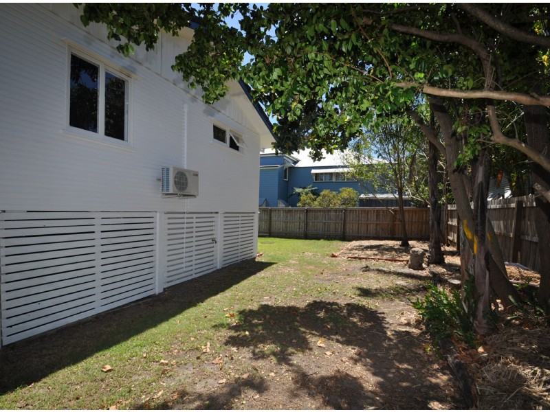 76 Penfold Parade, Wynnum QLD 4178