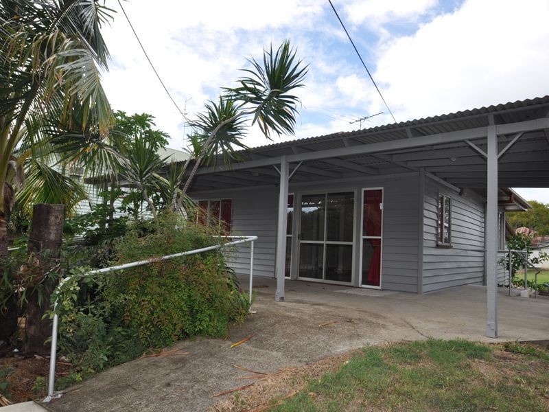 6 Crown St, Wynnum QLD 4178