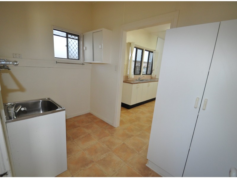 53 Richard Street, Lota QLD 4179