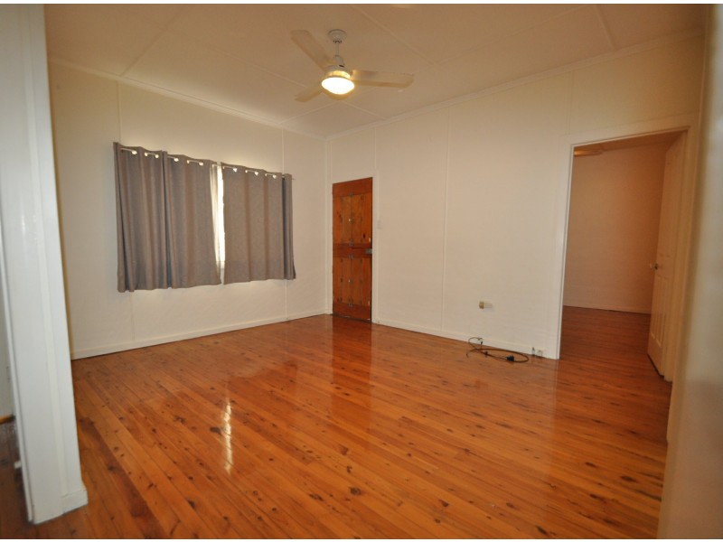 53 Richard Street, Lota QLD 4179