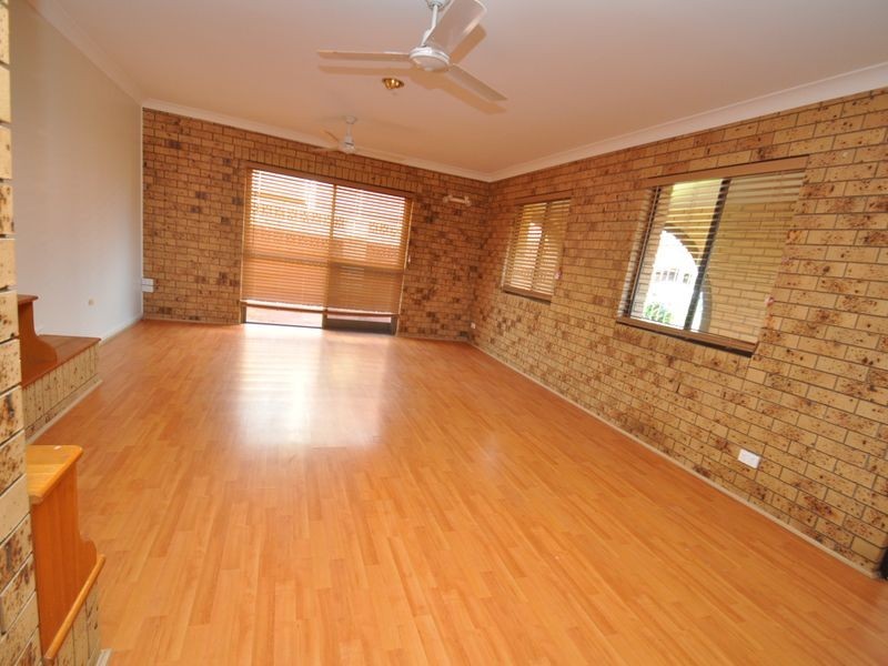 17 Tarwhine Street, Manly West QLD 4179