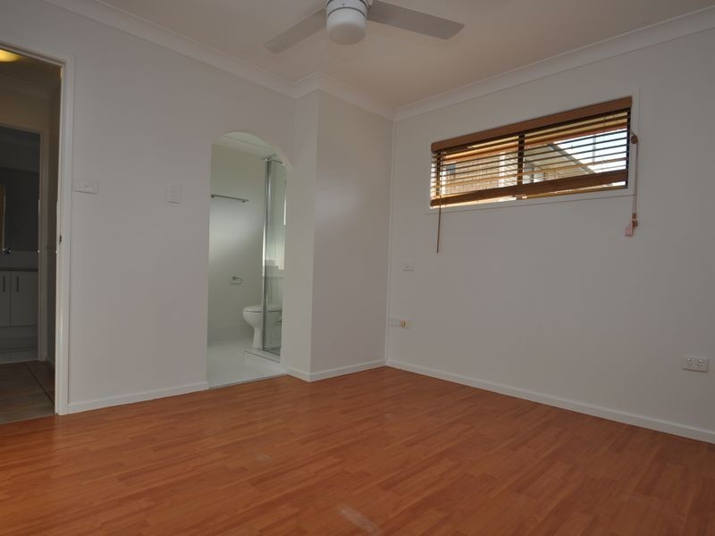 17 Tarwhine Street, Manly West QLD 4179