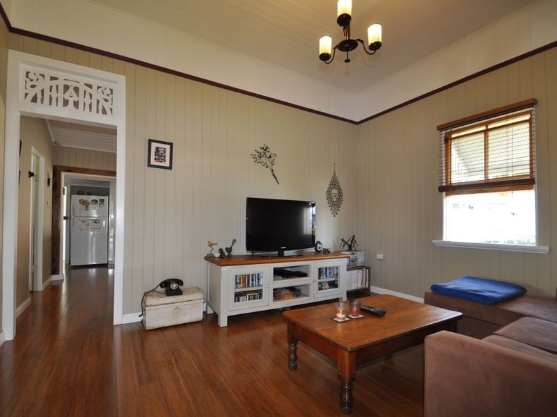 10 Elm St, Wynnum QLD 4178