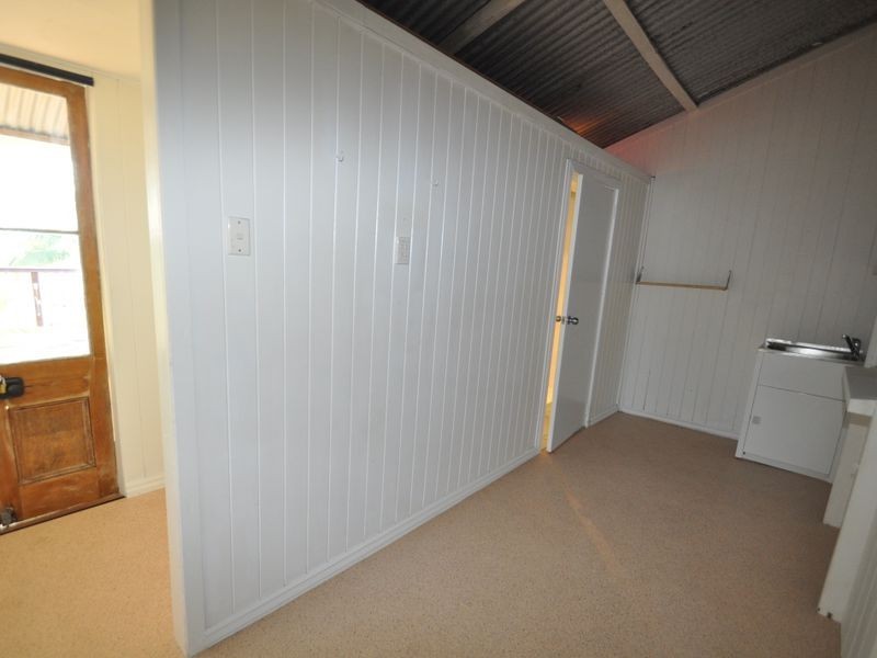 45 Benalla Street, Manly QLD 4179