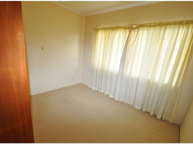9 Montrose Pde, Wynnum West QLD 4178