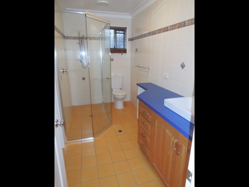 7 Woolford Place, Manly West QLD 4179