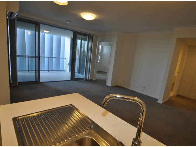 2/65 Ronald Street, Wynnum QLD 4178