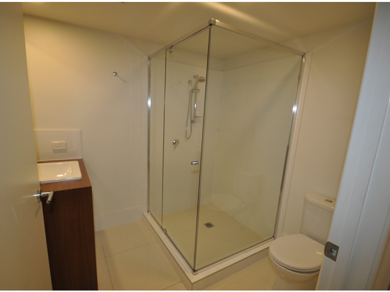 2/65 Ronald Street, Wynnum QLD 4178