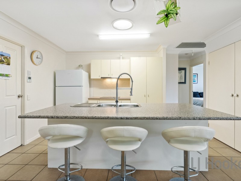 7 Virginia Place, Wynnum West QLD 4178