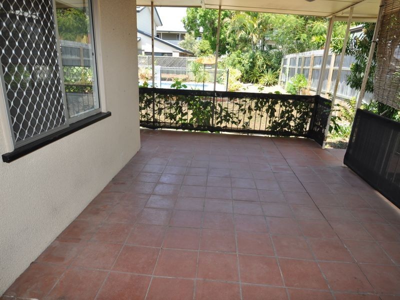 187 McIlwratih Ave, Norman Park QLD 4170