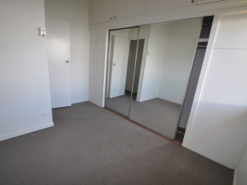 187 McIlwratih Ave, Norman Park QLD 4170