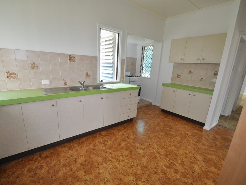 29 Bellew St, Wynnum QLD 4178