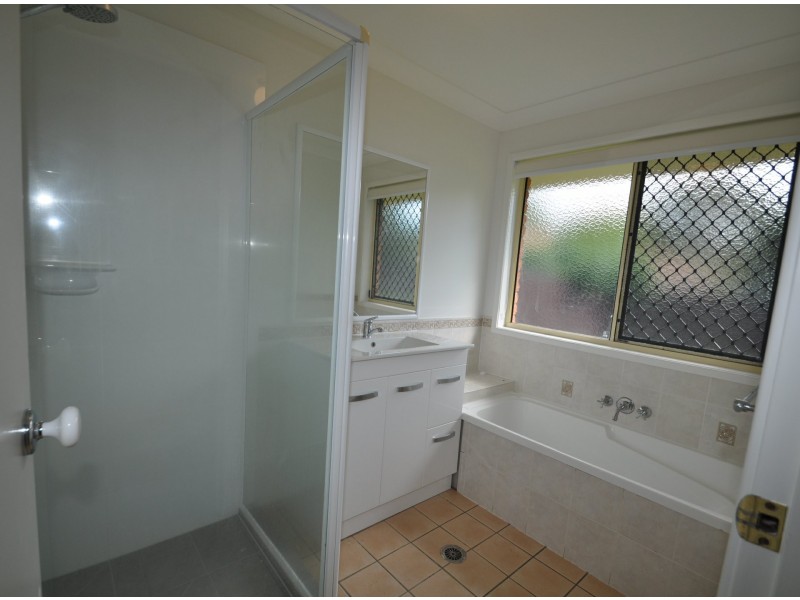 51 Manietta Street, Wynnum West QLD 4178