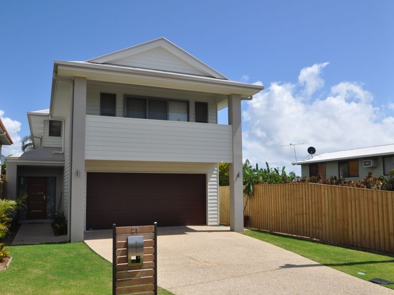 21 Cedar Street, Wynnum QLD 4178