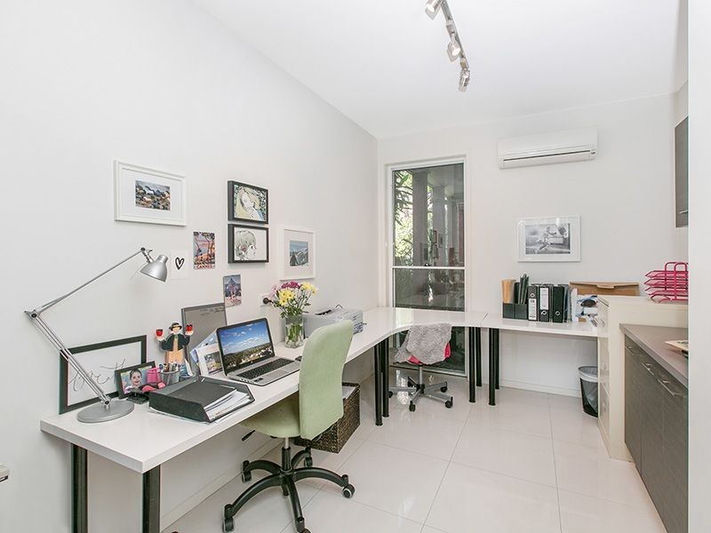 29 Coolana Street, Lota QLD 4179