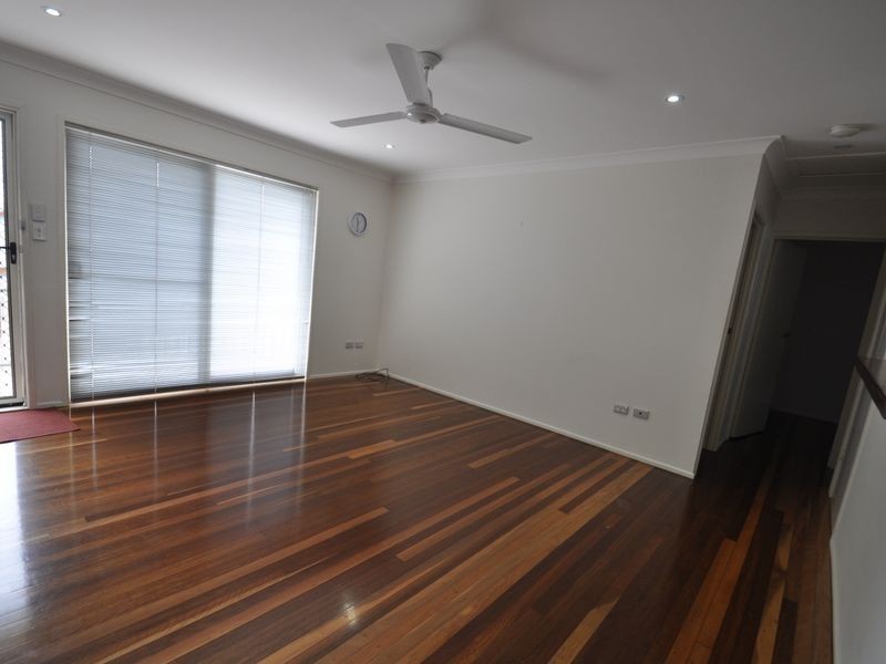1/27-29 Agnes Street, Wynnum QLD 4178