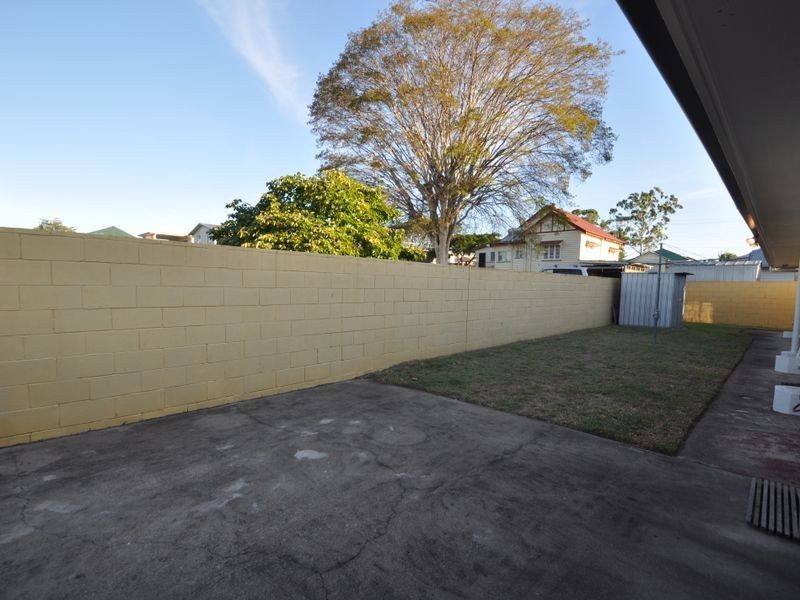 10 Tingalpa Street, Wynnum West QLD 4178