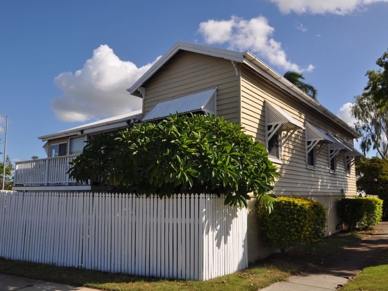 55 Waterloo Esplanade, Wynnum QLD 4178