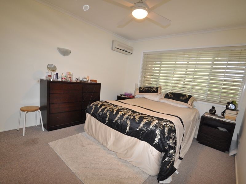 6 Yaringa St, Manly West QLD 4179