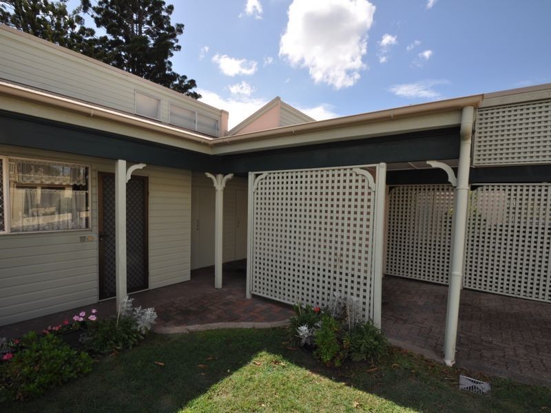 3/10 Preston Road, Manly QLD 4179