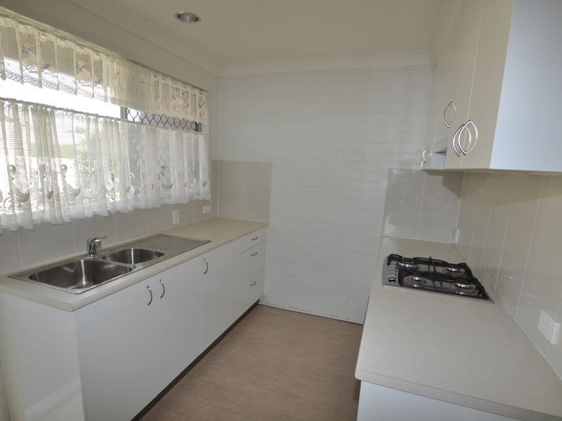 3/10 Preston Road, Manly QLD 4179