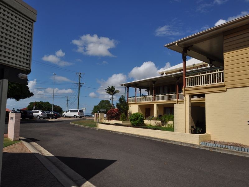 3/10 Preston Road, Manly QLD 4179