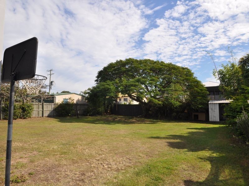 111 Worthing Street, Wynnum QLD 4178