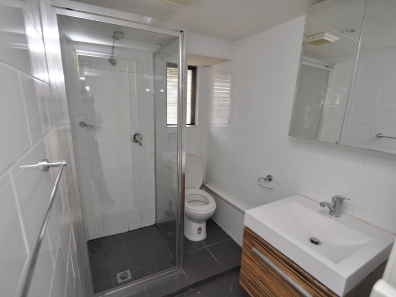 111 Worthing Street, Wynnum QLD 4178