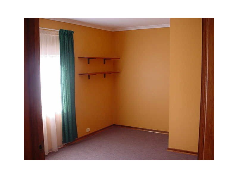 7 Beasley Ave, Willaston SA 5118