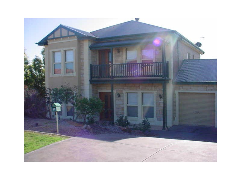 16 Oaklands Circuit, Hewett SA 5118