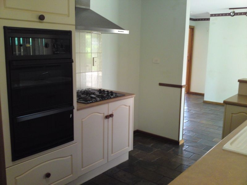 27 Rau Avenue, Evanston SA 5116