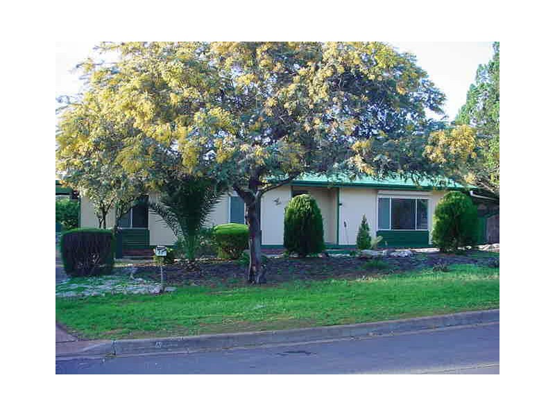 47 St Albans Road, Evanston Park SA 5116