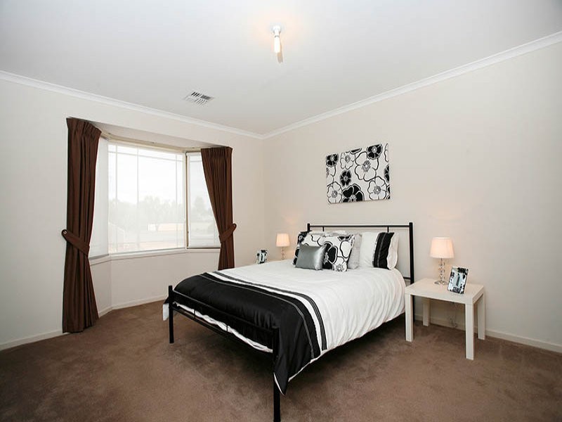 1 Para Para Close, Gawler West SA 5118