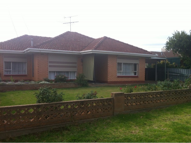 15 Newkree Road, Evanston Park SA 5116