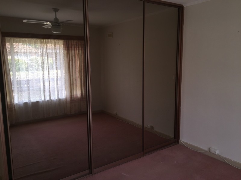 15 Newkree Road, Evanston Park SA 5116