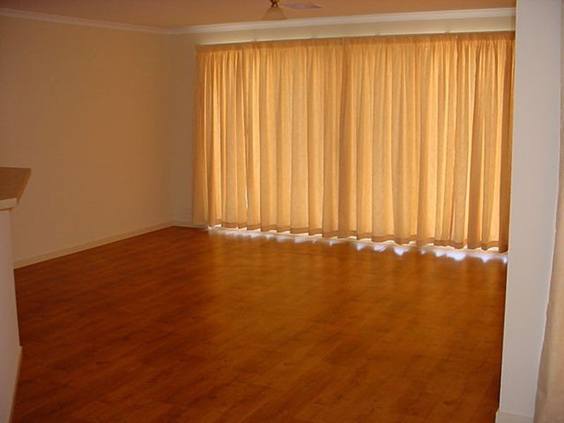 17 Dyson Street, Evanston SA 5116