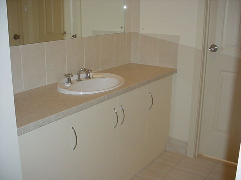 17 Dyson Street, Evanston SA 5116