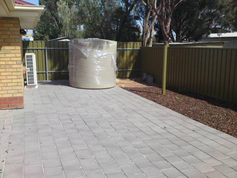 17 Dyson Street, Evanston SA 5116