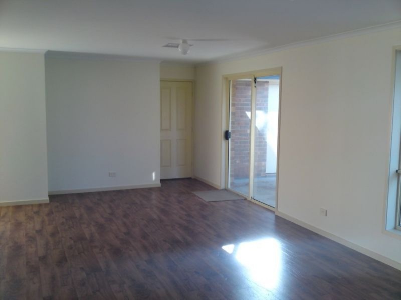 1C Young Tce, Evanston Gardens SA 5116