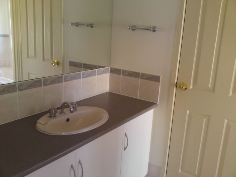 1C Young Tce, Evanston Gardens SA 5116