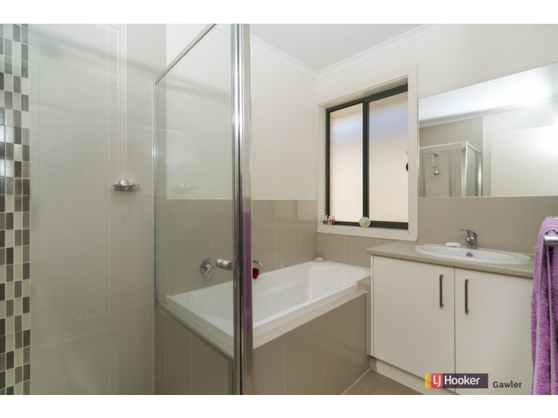 25D Greening Drive, Evanston Park SA 5116