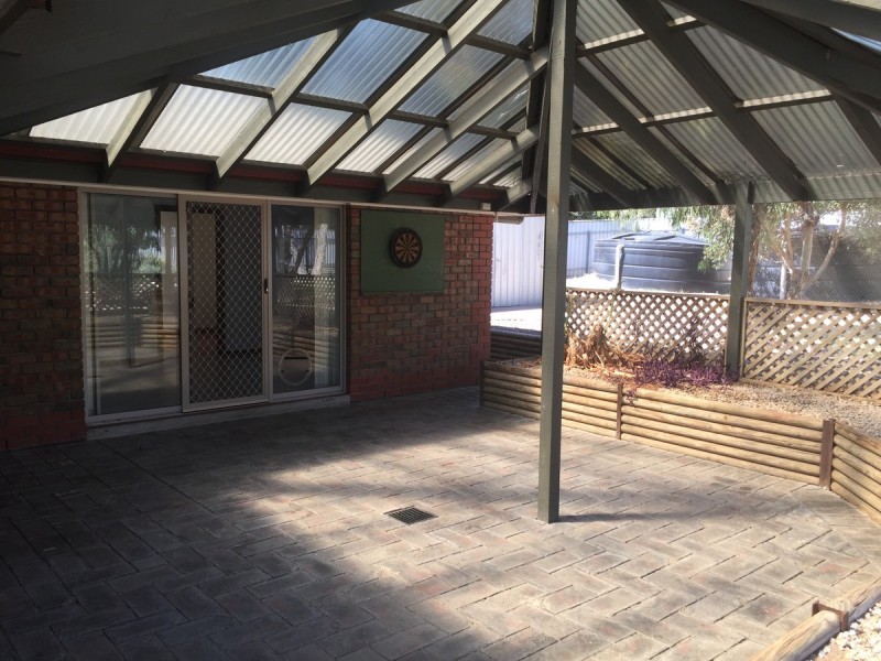 13 Mitchell Court, Williamstown SA 5351