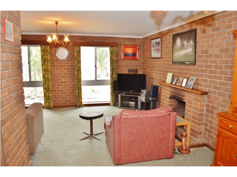 9 Burrows Street, Willaston SA 5118