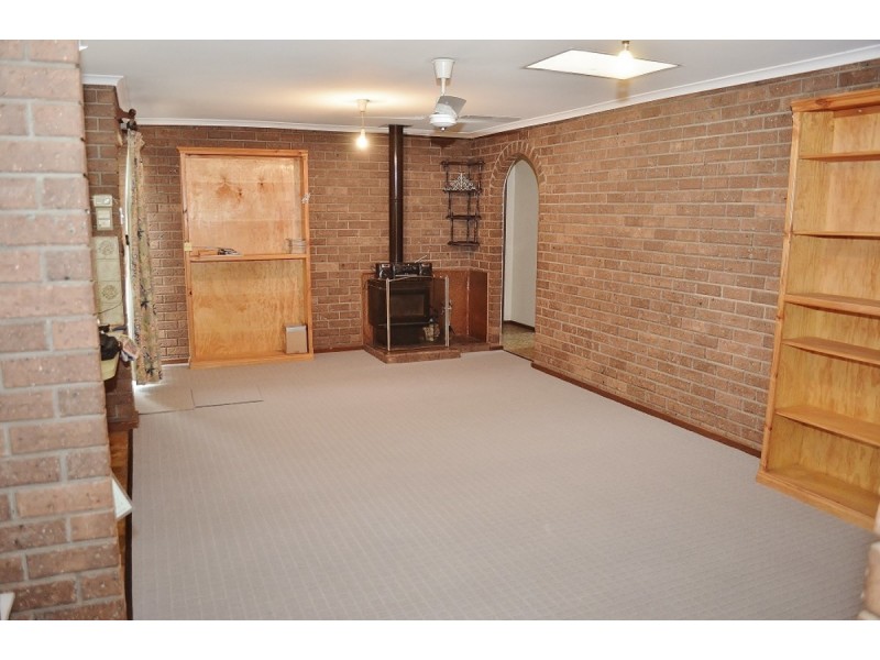 9 Burrows Street, Willaston SA 5118