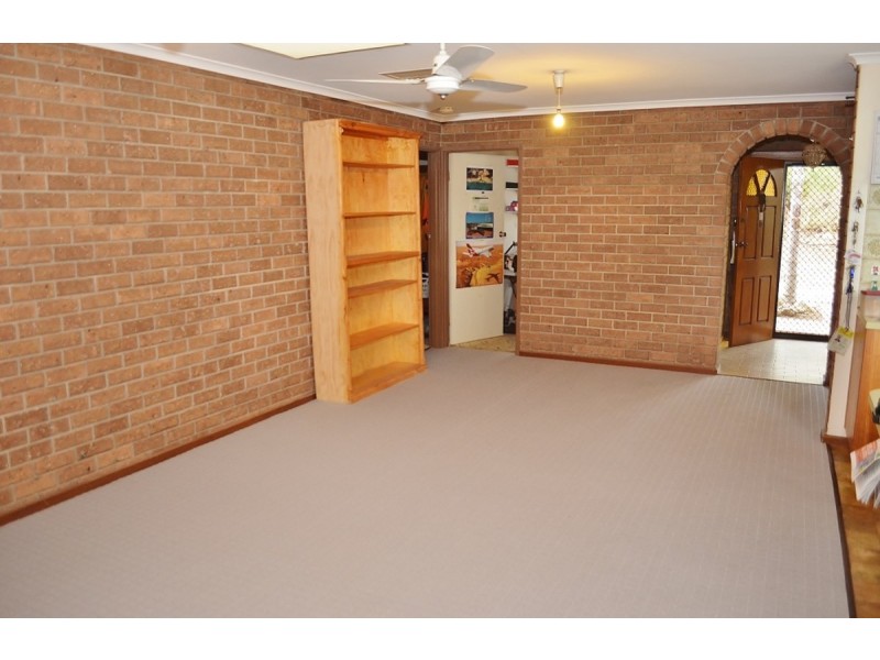 9 Burrows Street, Willaston SA 5118