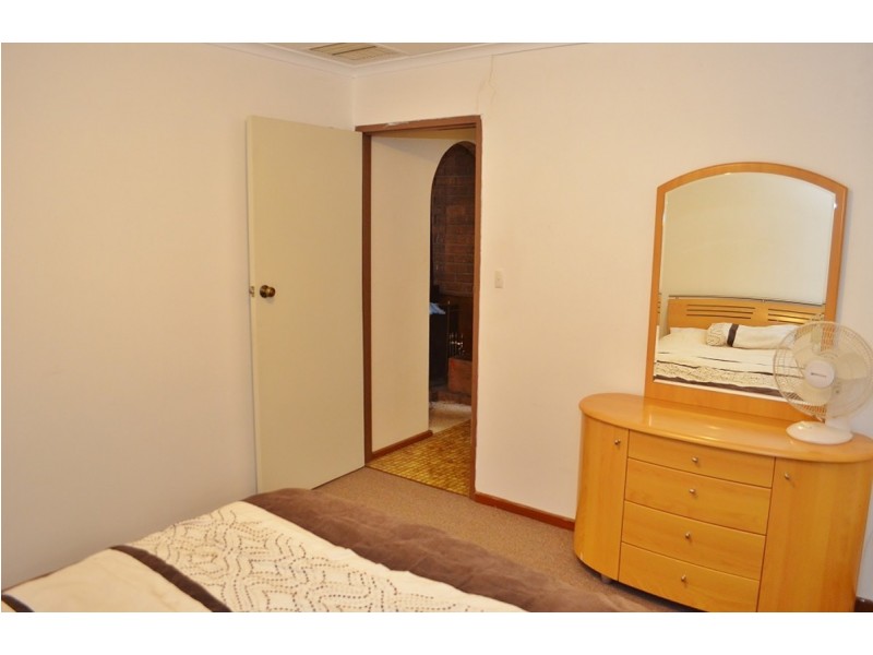 9 Burrows Street, Willaston SA 5118