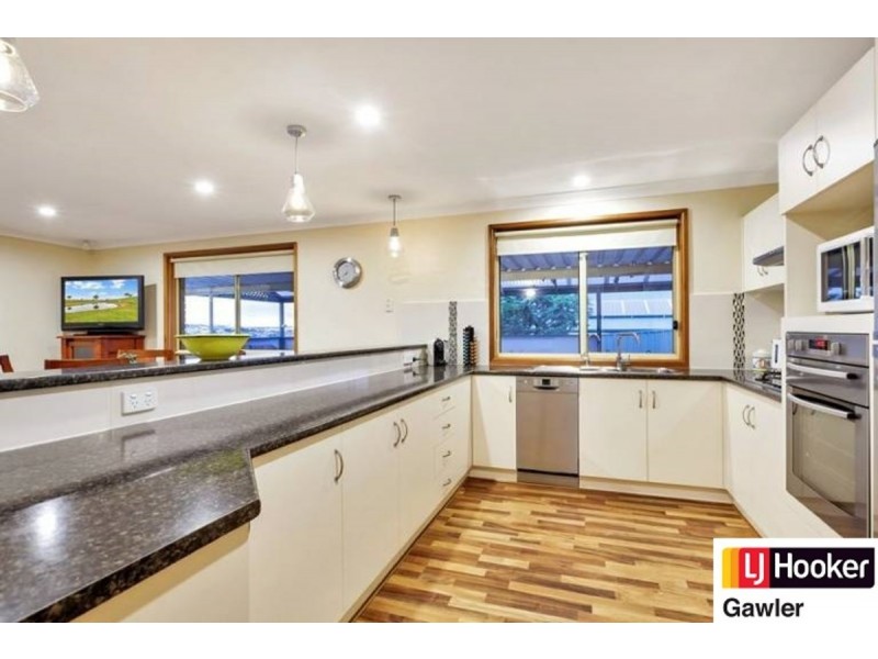 12 Goldfinch Way, Hewett SA 5118