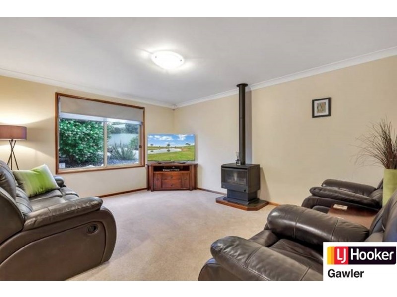 12 Goldfinch Way, Hewett SA 5118
