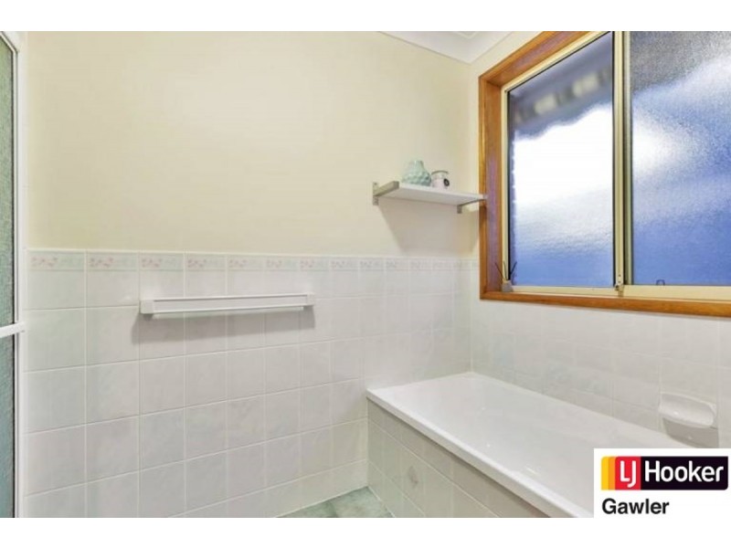 12 Goldfinch Way, Hewett SA 5118